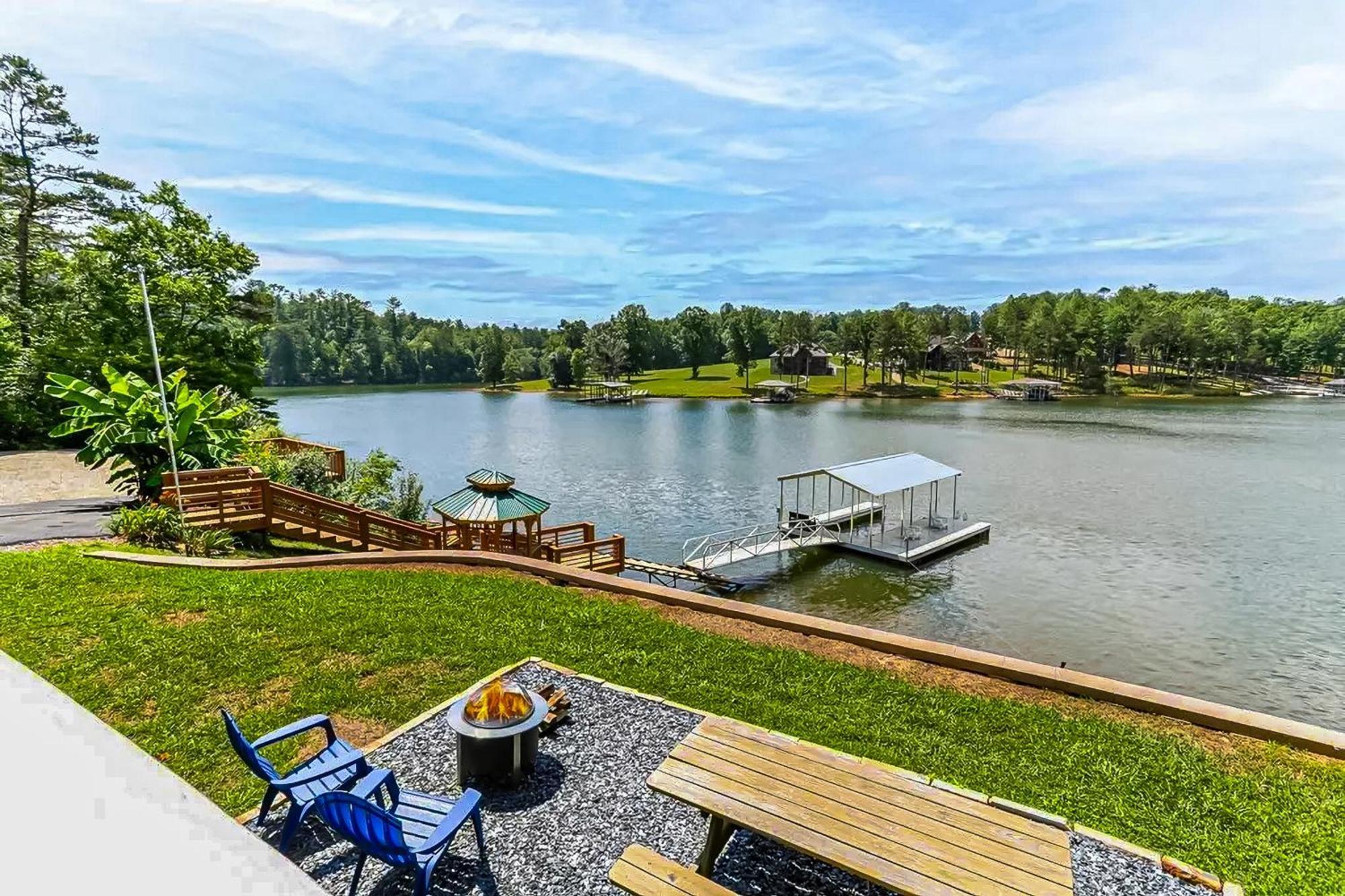 Lake Life Villa Blairsville Exterior photo